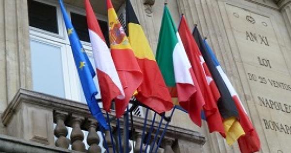 Les Notaires Des Metropoles Europeennes Chambre De Paris
